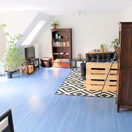 Zentrale Ferienwohnung Anker Im Sonnenblumenhaus Flensburgo Exterior foto